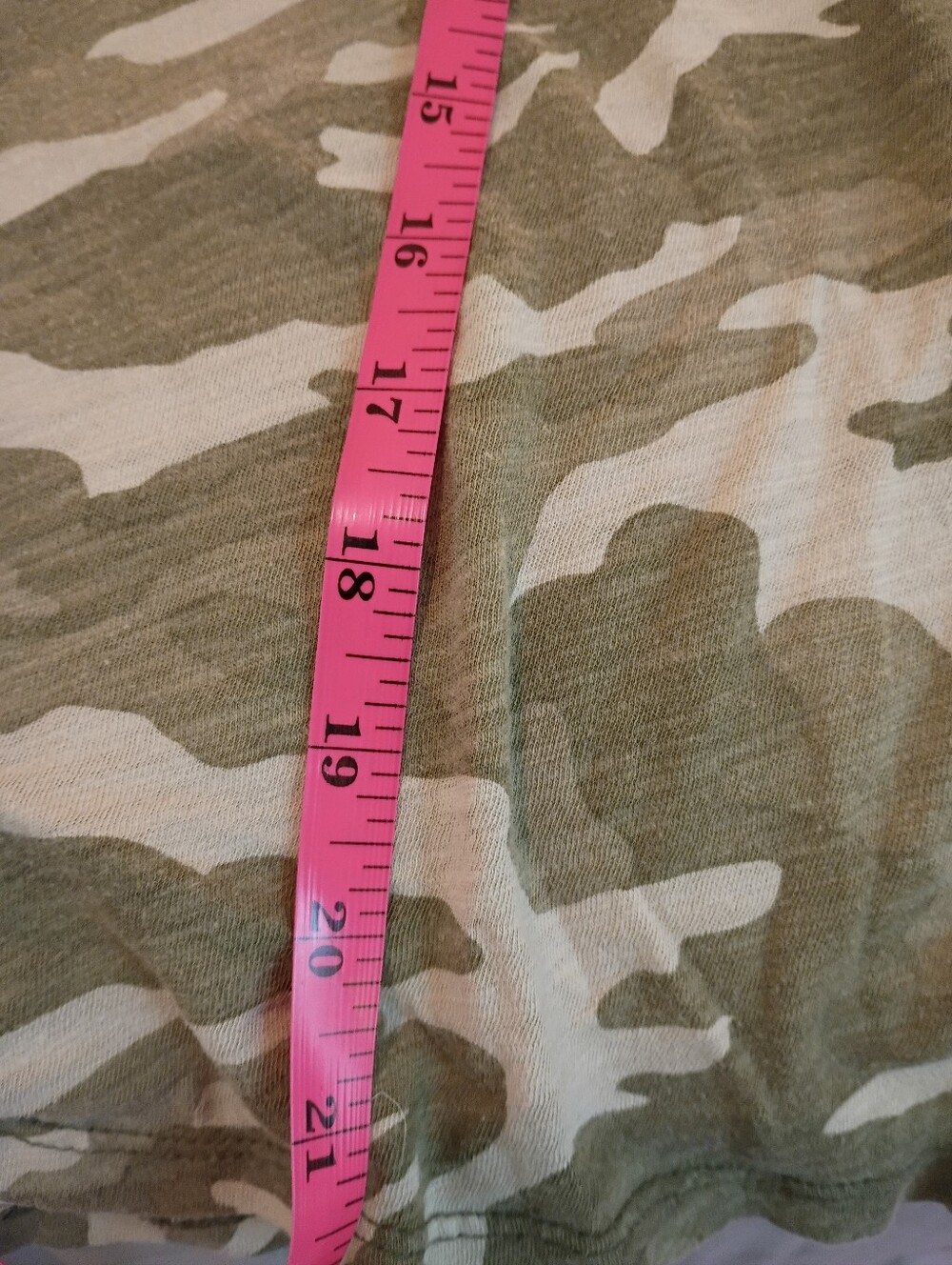 Camo Top Large - Picture 7 of 7